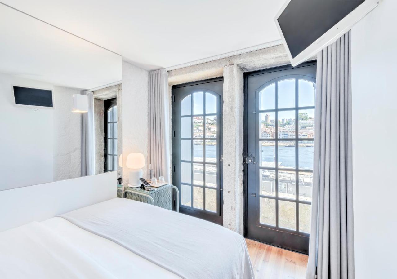 Oporto Street Fonte Taurina - Riverfront Suites (Adults Only) Dış mekan fotoğraf