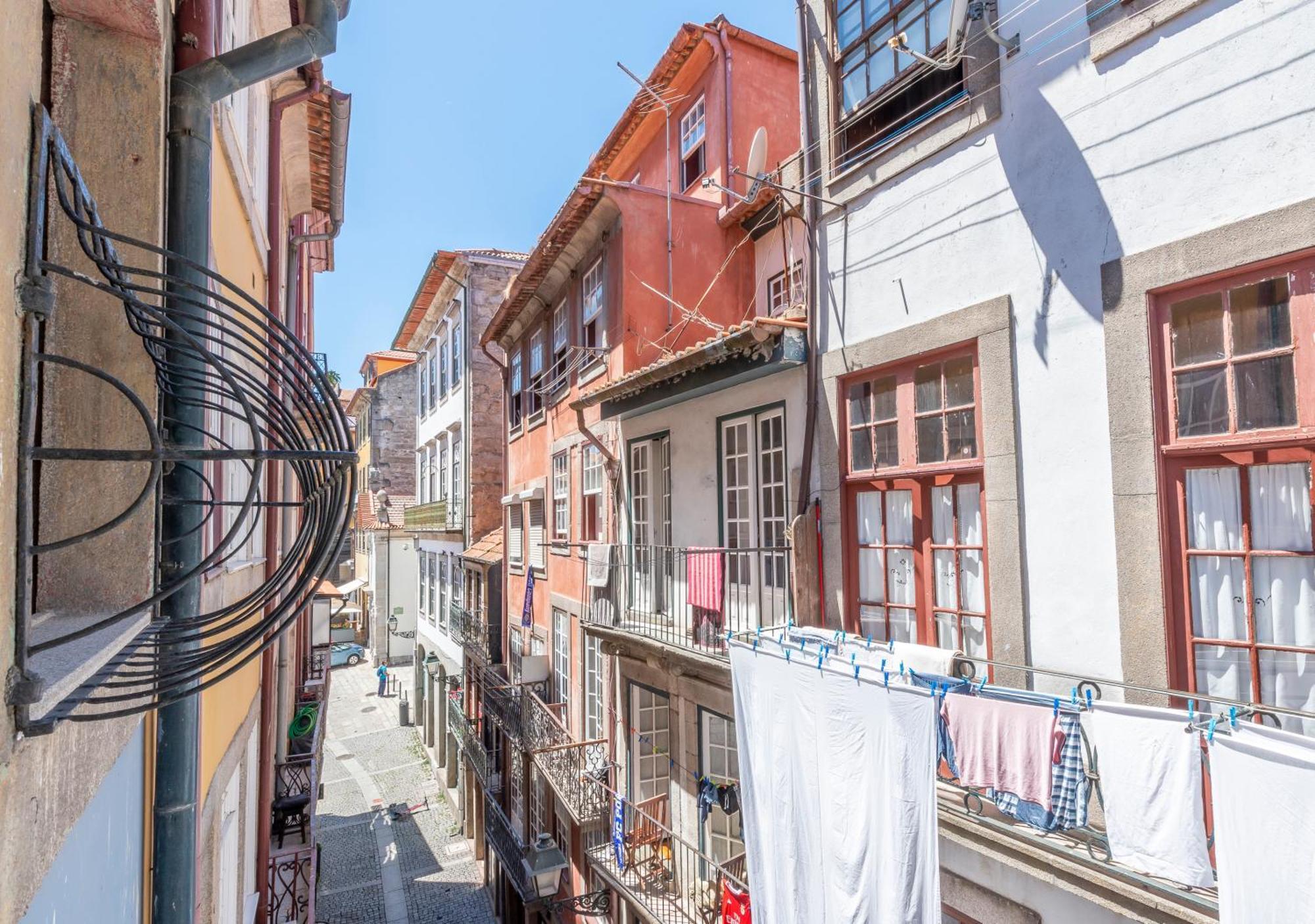 Oporto Street Fonte Taurina - Riverfront Suites (Adults Only) Oda fotoğraf