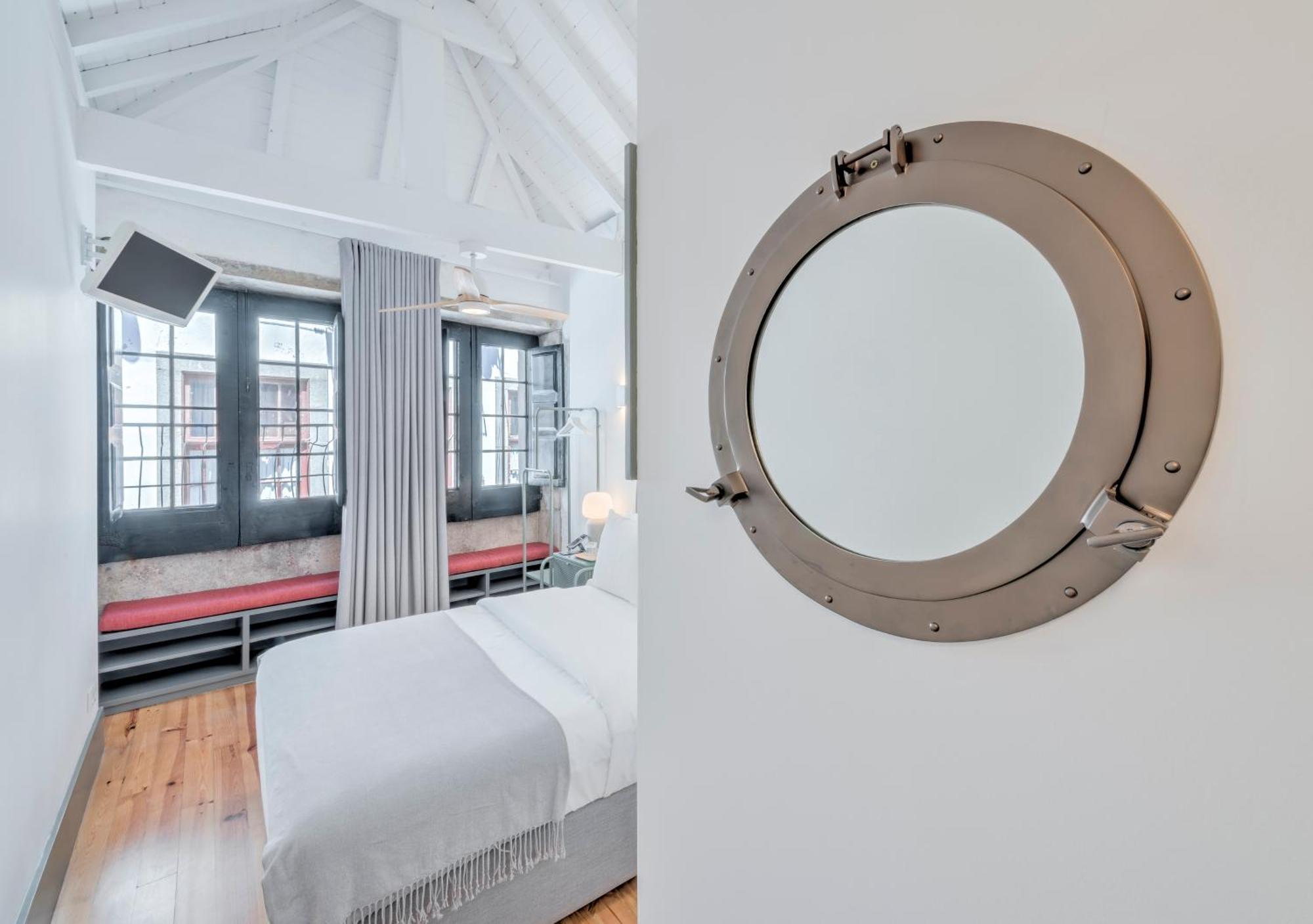 Oporto Street Fonte Taurina - Riverfront Suites (Adults Only) Oda fotoğraf