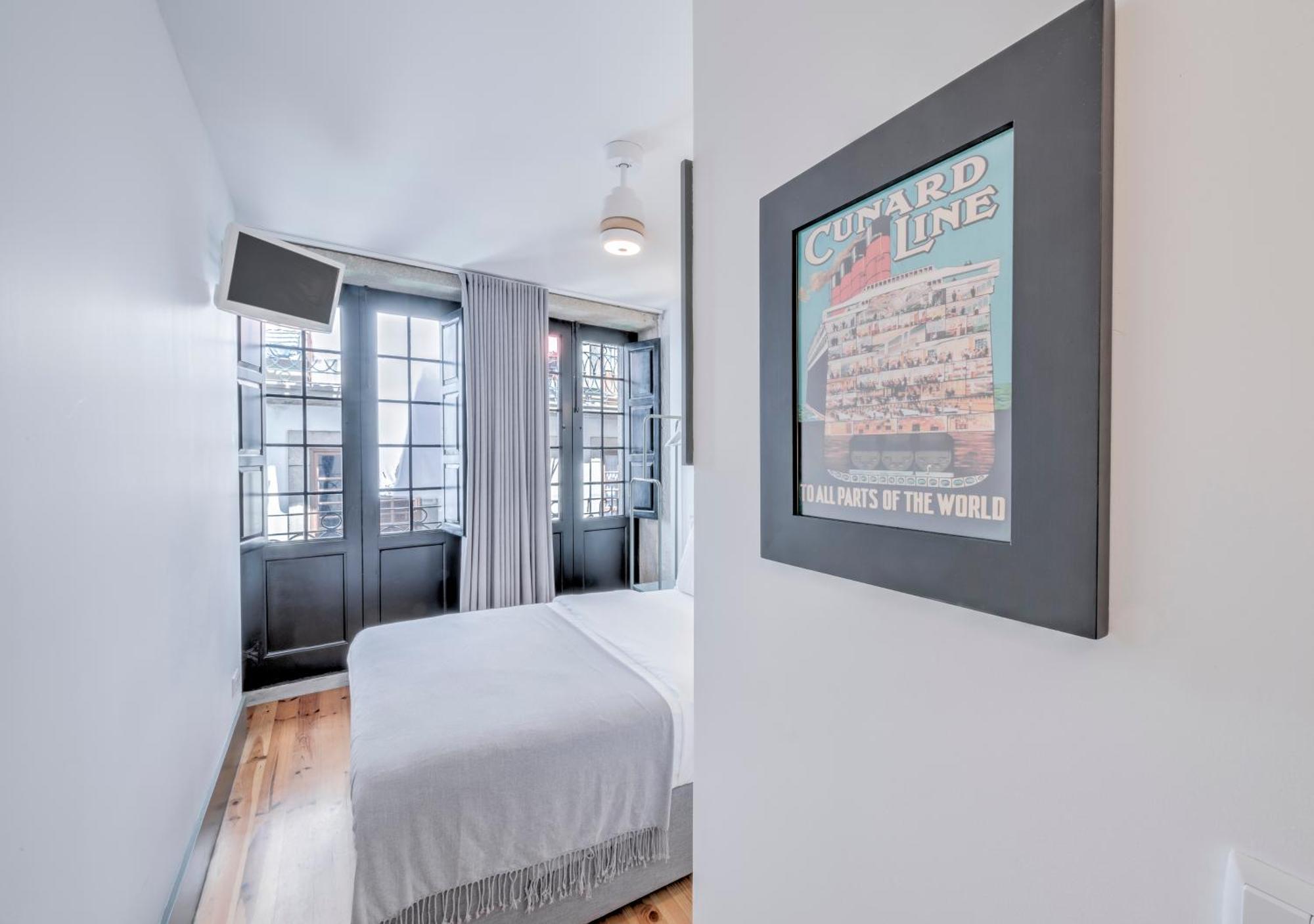Oporto Street Fonte Taurina - Riverfront Suites (Adults Only) Oda fotoğraf